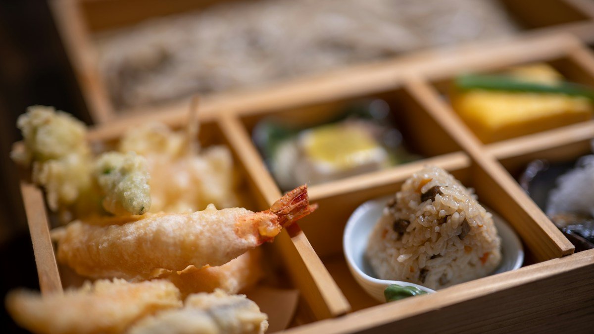 2026 09 28 tempura bento guide h2 03